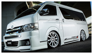 SUFFOLK [FACE2] TOYOTA HIACE 4 WIDE